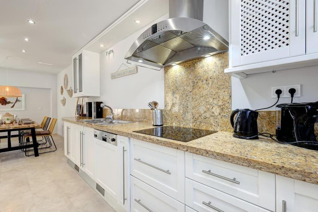 House Costabella Apartment *