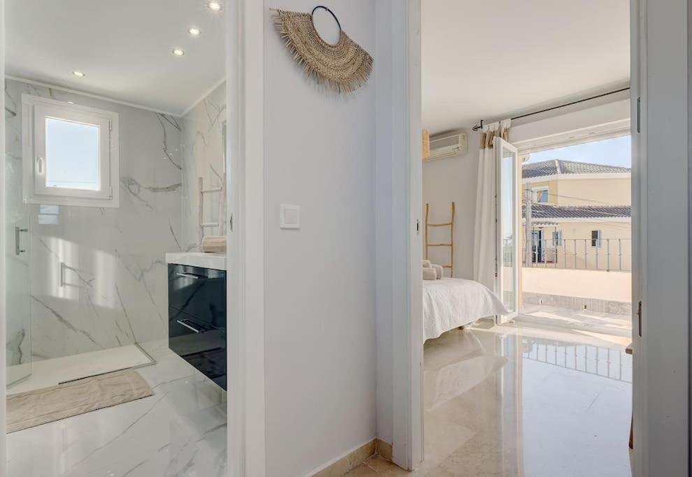 House Costabella *